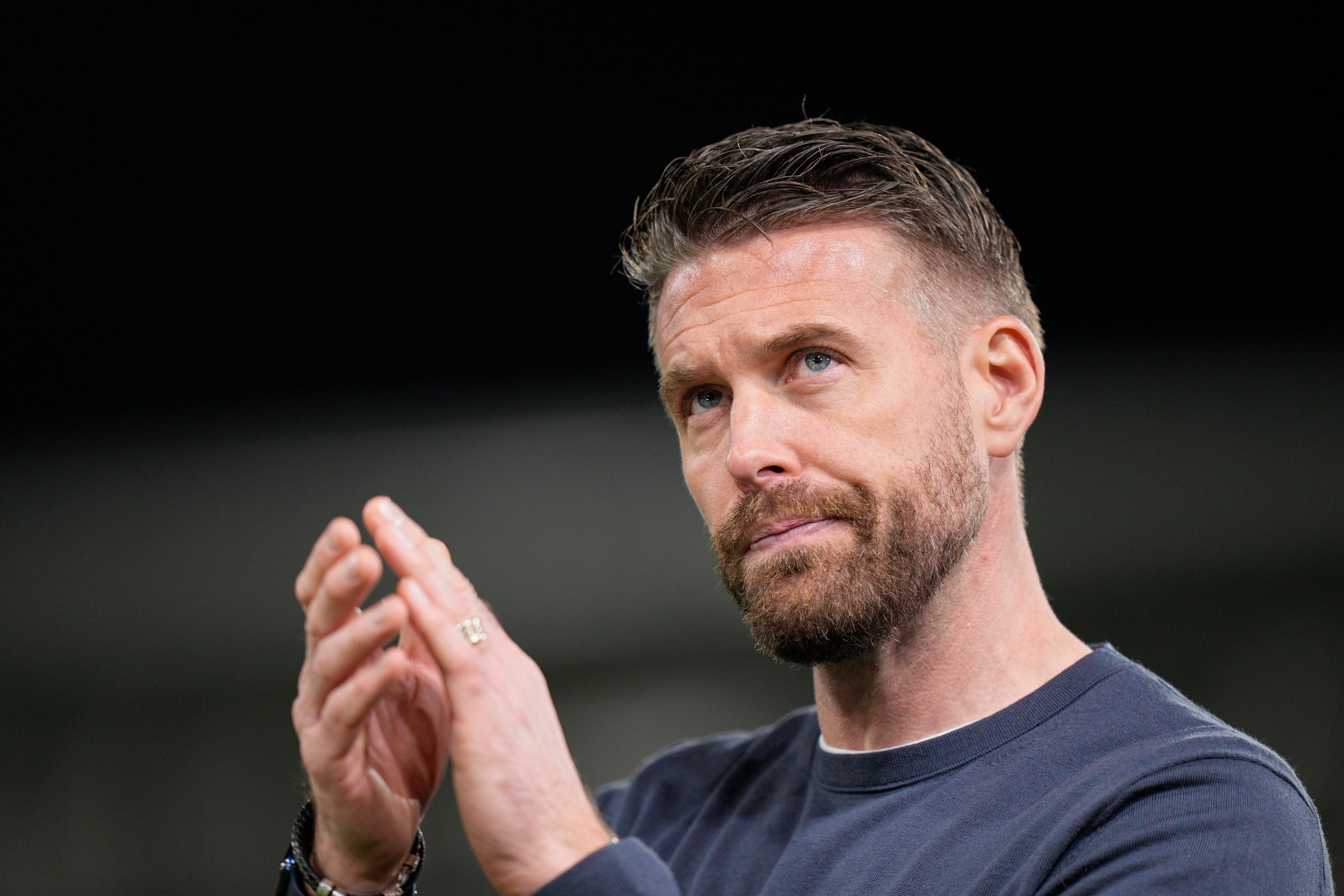 WOLVES NUEVO TÉCNICO