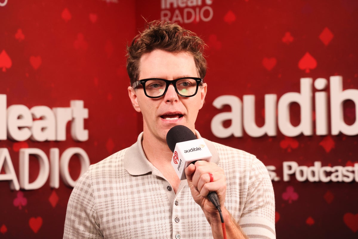 DWTS winner Bobby Bones reveals he returned Mirrorball trophy over ‘hurtful’ criticisms from hosts DWTS winner Bobby Bones reveals he returned Mirrorball trophy over ‘hurtful’ criticisms from hosts