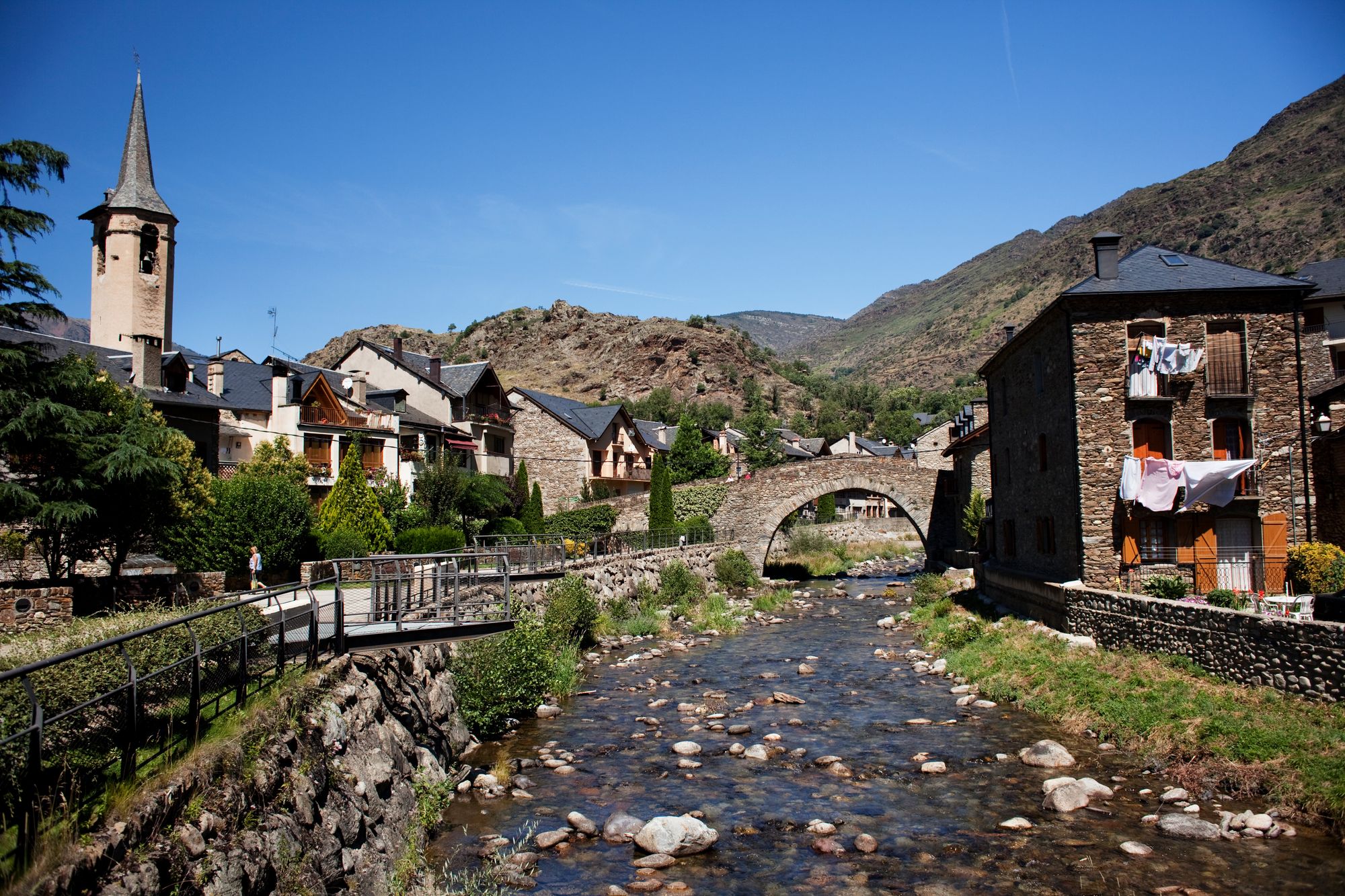 The Valls d'Àneu was the first inland part of Catalonia to receive the DTF family tourism certification