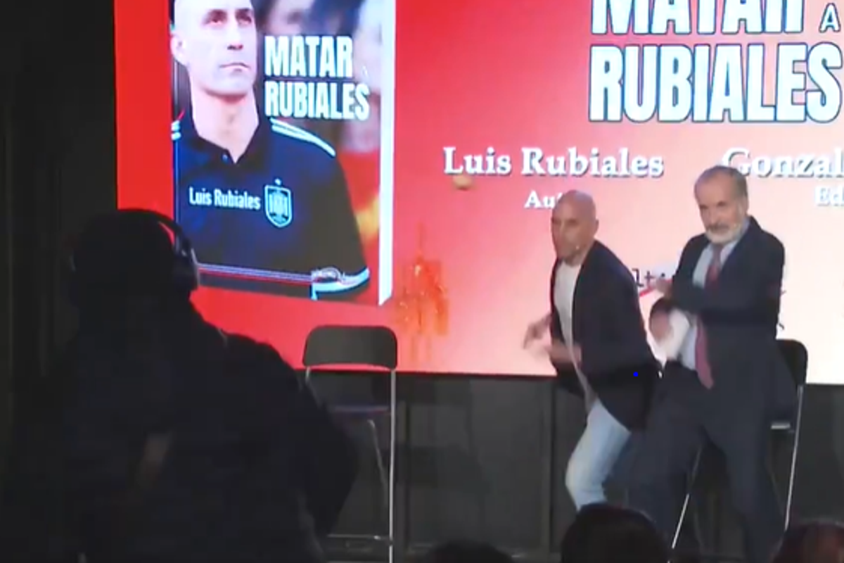 Disgraced ex-Spain FA chief Luis Rubiales egged at book launch ‘by own uncle’ Disgraced ex-Spain FA chief Luis Rubiales egged at book launch ‘by own uncle’