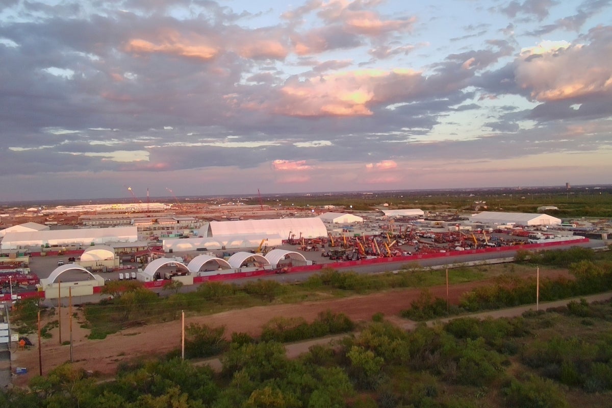 The push for more AI might leave you in the dark and cold this winter during extreme weather: report