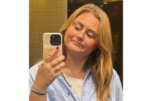 Best setting spray Indybest review Charlotte Tilbury airbrush flawless setting spray