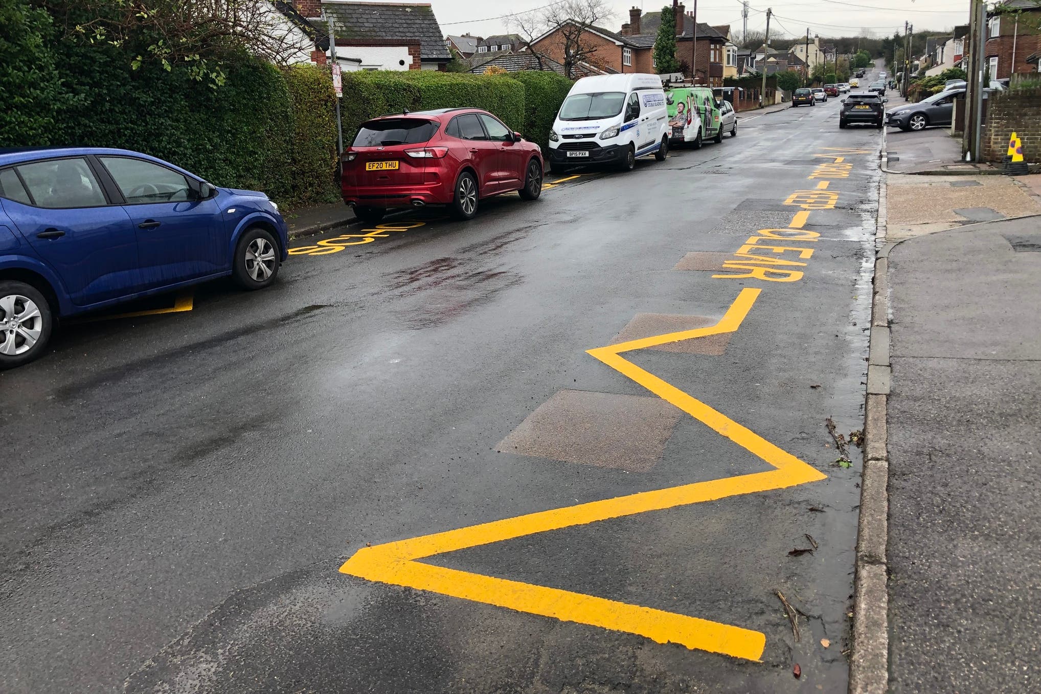 <p>Reform UK’s flagship council have been ridiculed after it repainted road markings outside a school which closed nine years ago.</p>