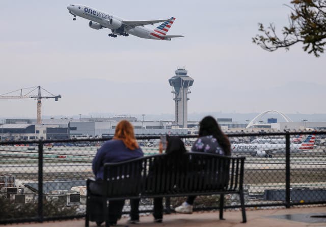 <p>The FAA is ending restrictions on flights after cutting some during the government shutdown.</p>