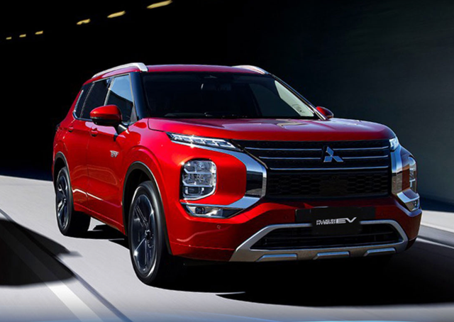 <p>The latest Mitsubishi Outlander plug-in hybrid could be one of Mitsubishi's new models coming to the UK</p>