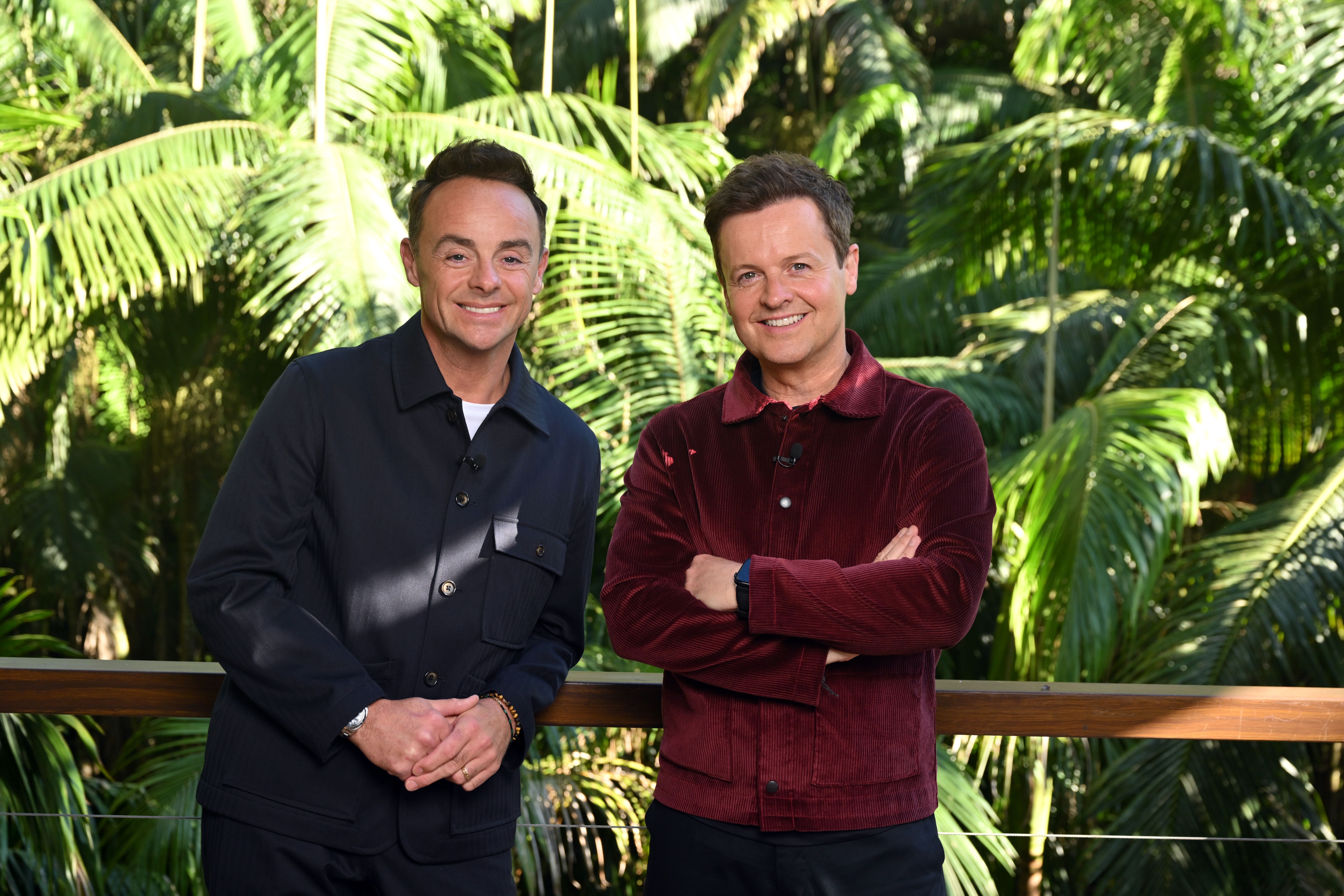 Skudru un Deku nokaitināja Kellijas Brūkas grupas “Britain's Got Talent” pieņemšana darbā 2009. gadā.