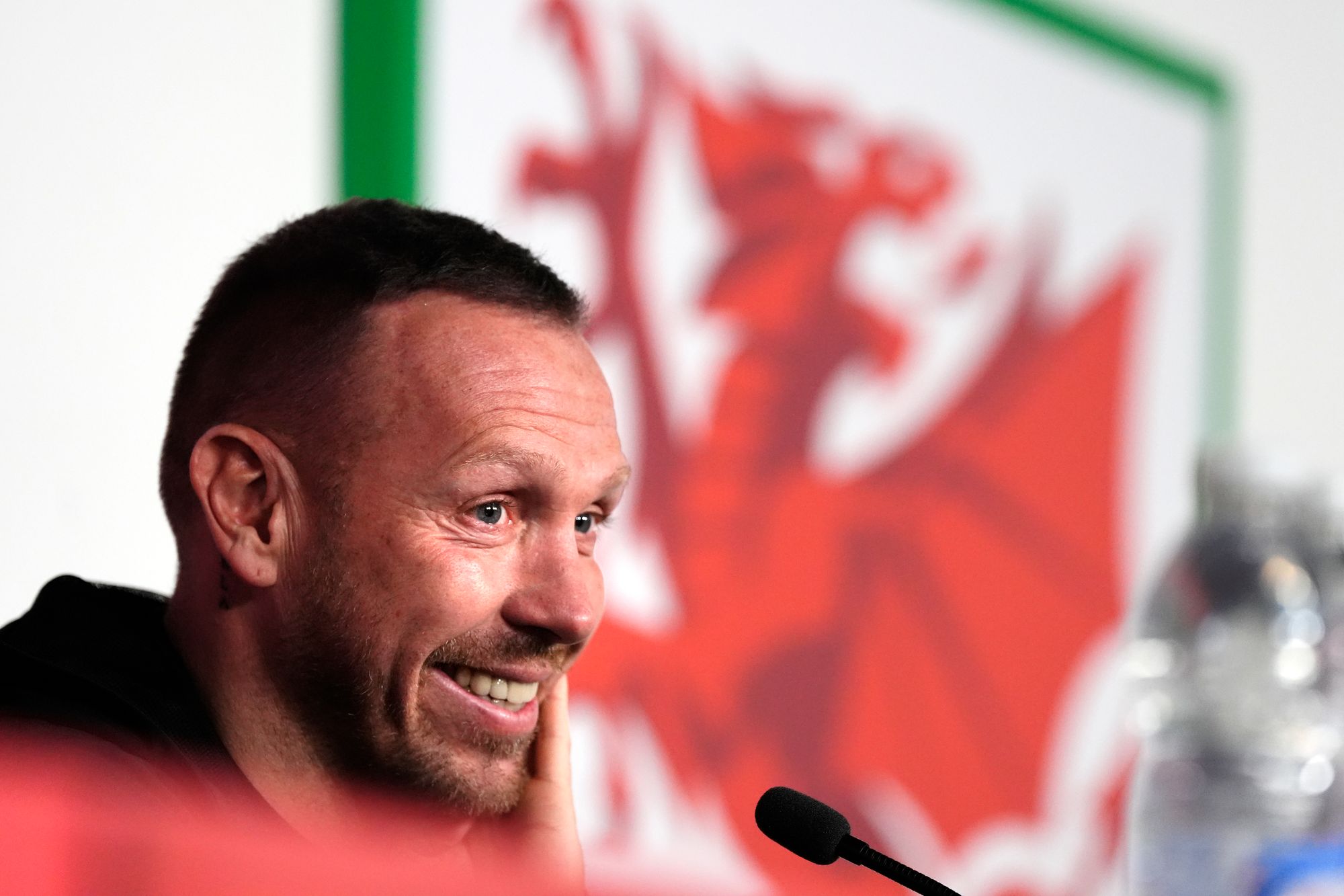 Craig Bellamy espera guiar a Gales a la Copa del Mundo con los play-offs a la vista