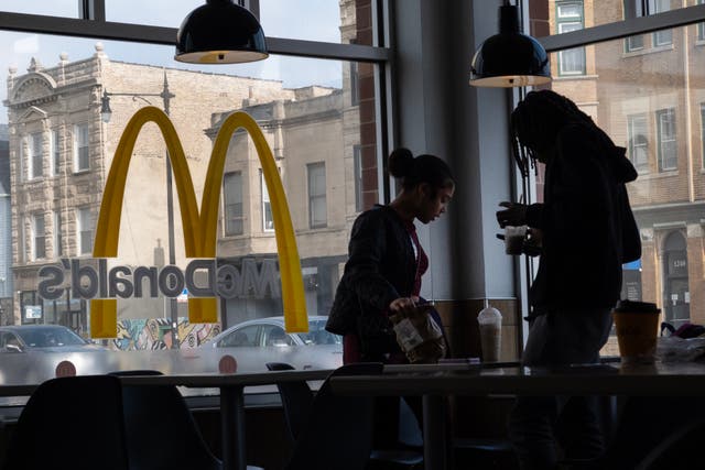 <p>Economists said the drop in lower-income customers buying fast food reflects a larger trend: Wealthier Americans are spending more freely, while those on smaller budgets are tightening the purse strings.</p>