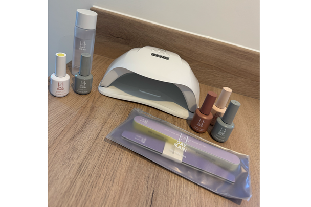 best gel nail kit indybest review 14 Day Manicure HEMA-free builder gel kit