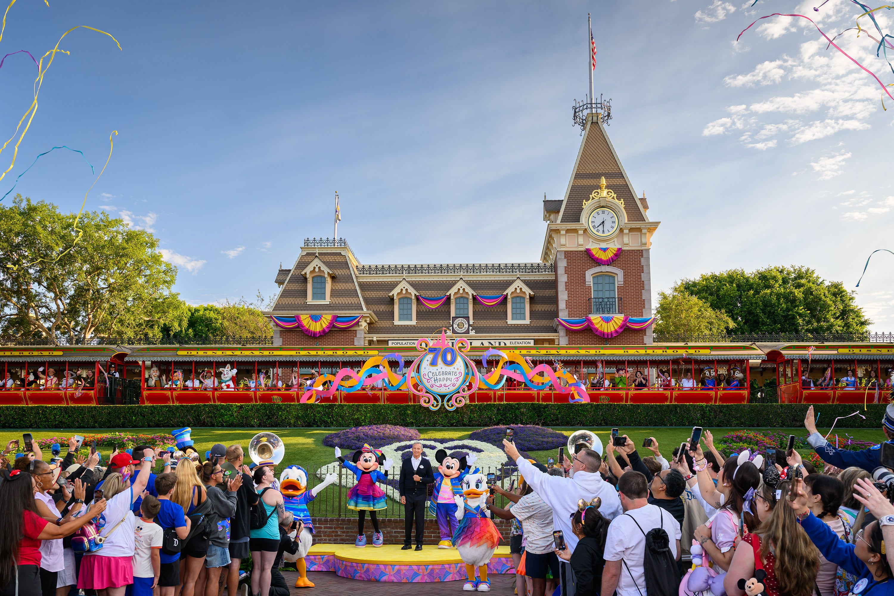 <p>Disneyland celebrates 70 years</p>