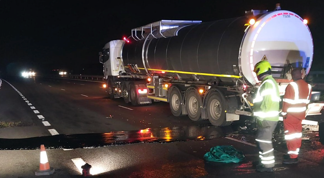 The M40 remains closed southbound