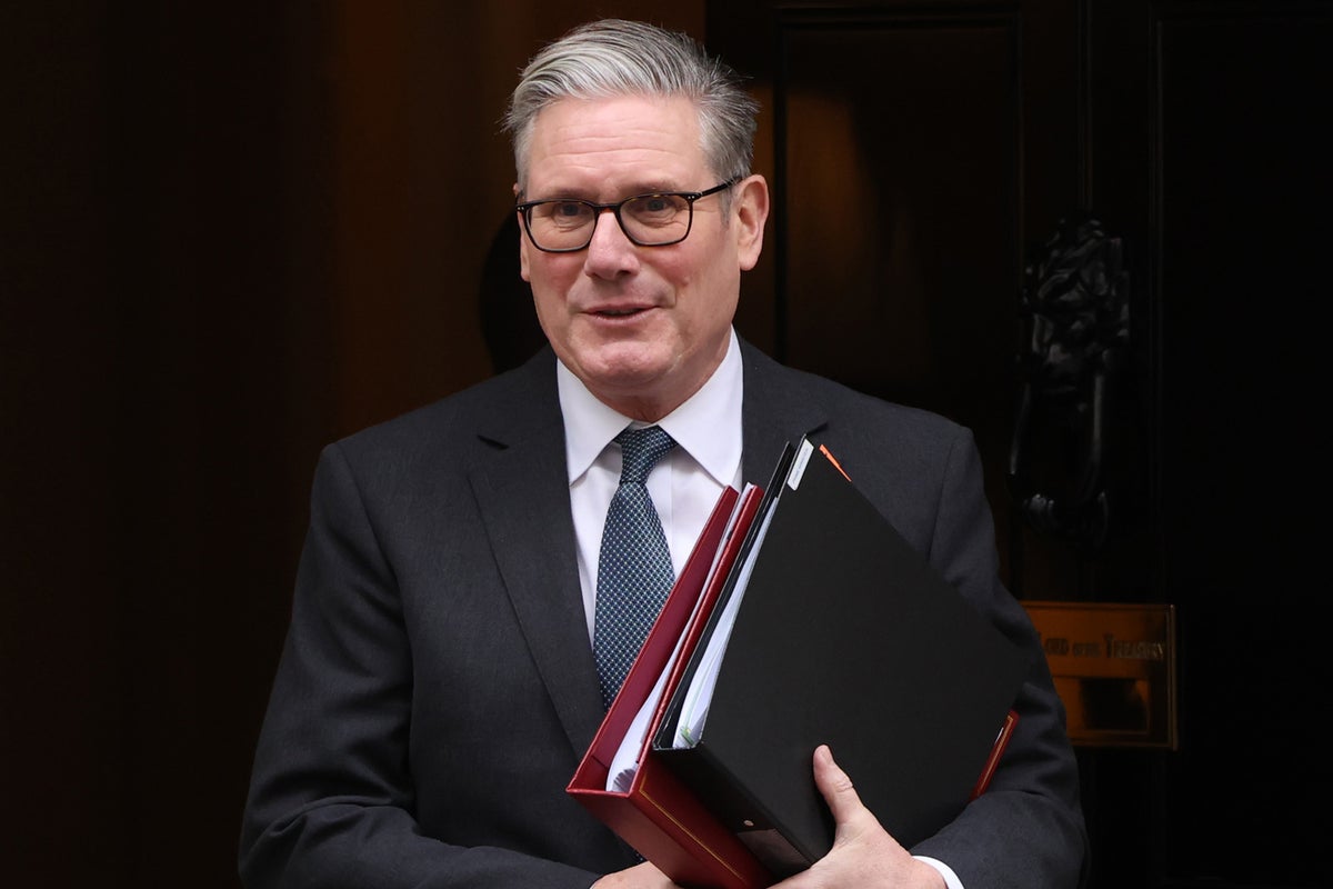 Starmer backs SafeCall campaign as donations surge past 75,000