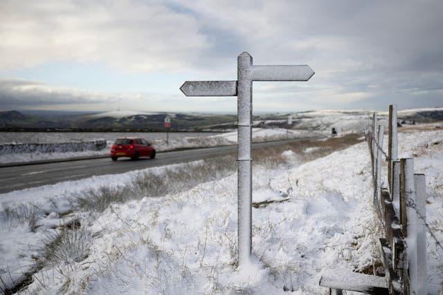 <p>Snow in Oldham in November</p>