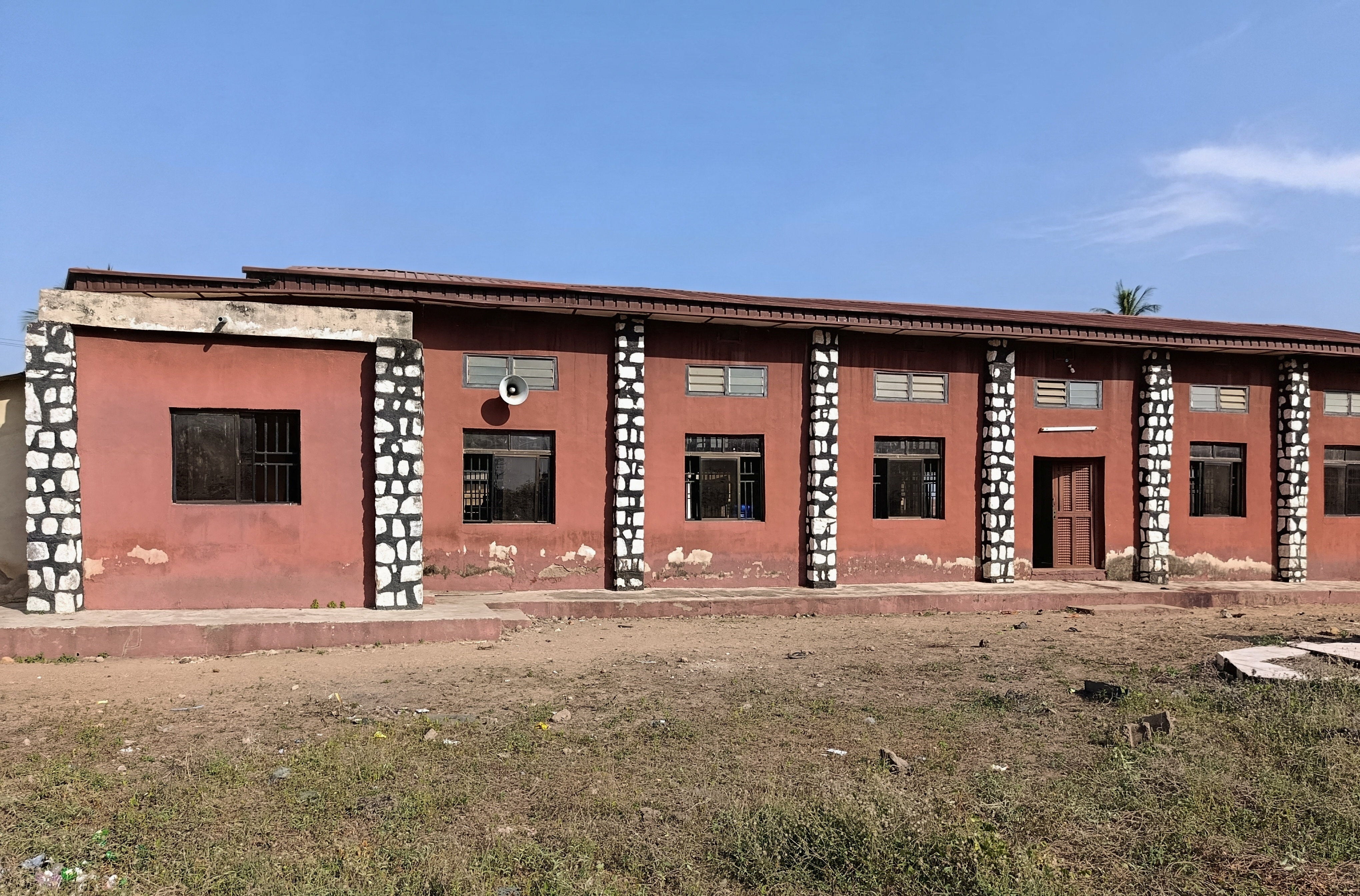 An exterior view of the Christ Apostolic Church, the day after an attack by gunmen in which people were killed and the pastor and some worshippers kidnapped, in the town of Eruku, Kwara state, Nigeria, November 19, 2025. REUTERS/Abdullahi Dare Akogun