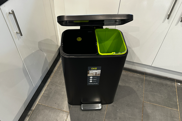best kitchen bin indybest review Eko Madison recycling pedal bin 25+20l