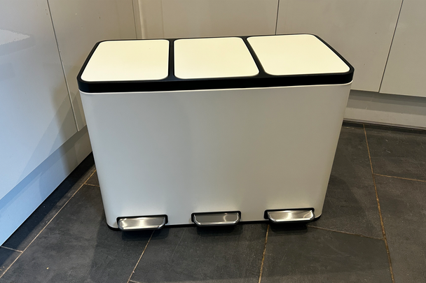 best kitchen bin indybest review Vonhaus matte cream triple bin