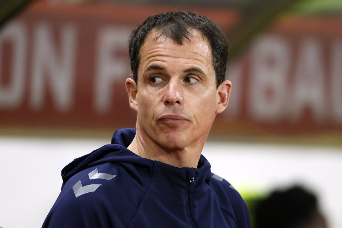 Sunderland boss responds to links with another ex-Arsenal star after Granit Xhaka masterstroke