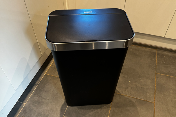 best kitchen bin indybest review Tower 50 litre rectangular sensor bin