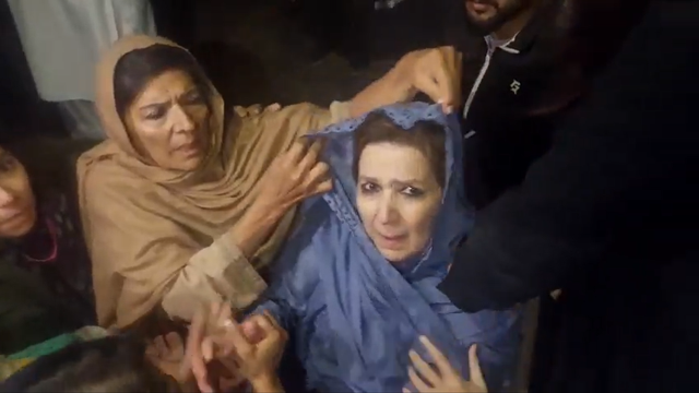 <p>Imran Khan’s sisters says Khan alleged they were manhandled by police outside jail</p>