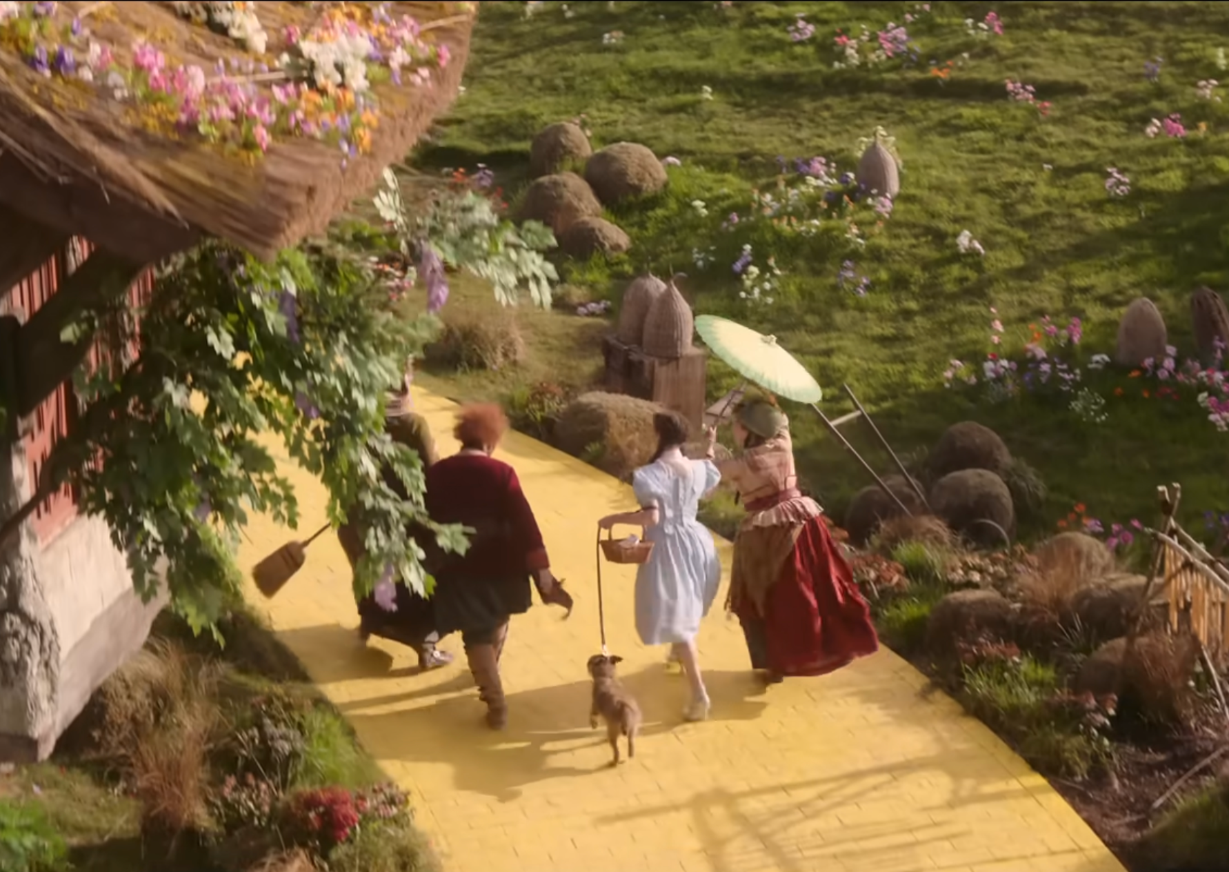 Dorothy's remains faceless in 'Wicked: For Good'