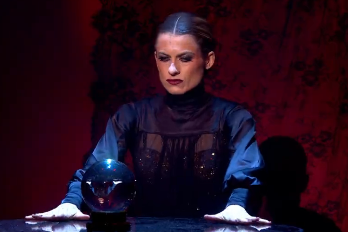 Karen Carney’s Blackpool performance proves she deserves to be in the Strictly Come Dancing final Karen Carney’s Blackpool performance proves she deserves to be in the Strictly Come Dancing final