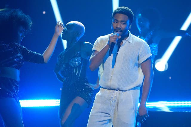 DONALD GLOVER-DERRAME CEREBRAL