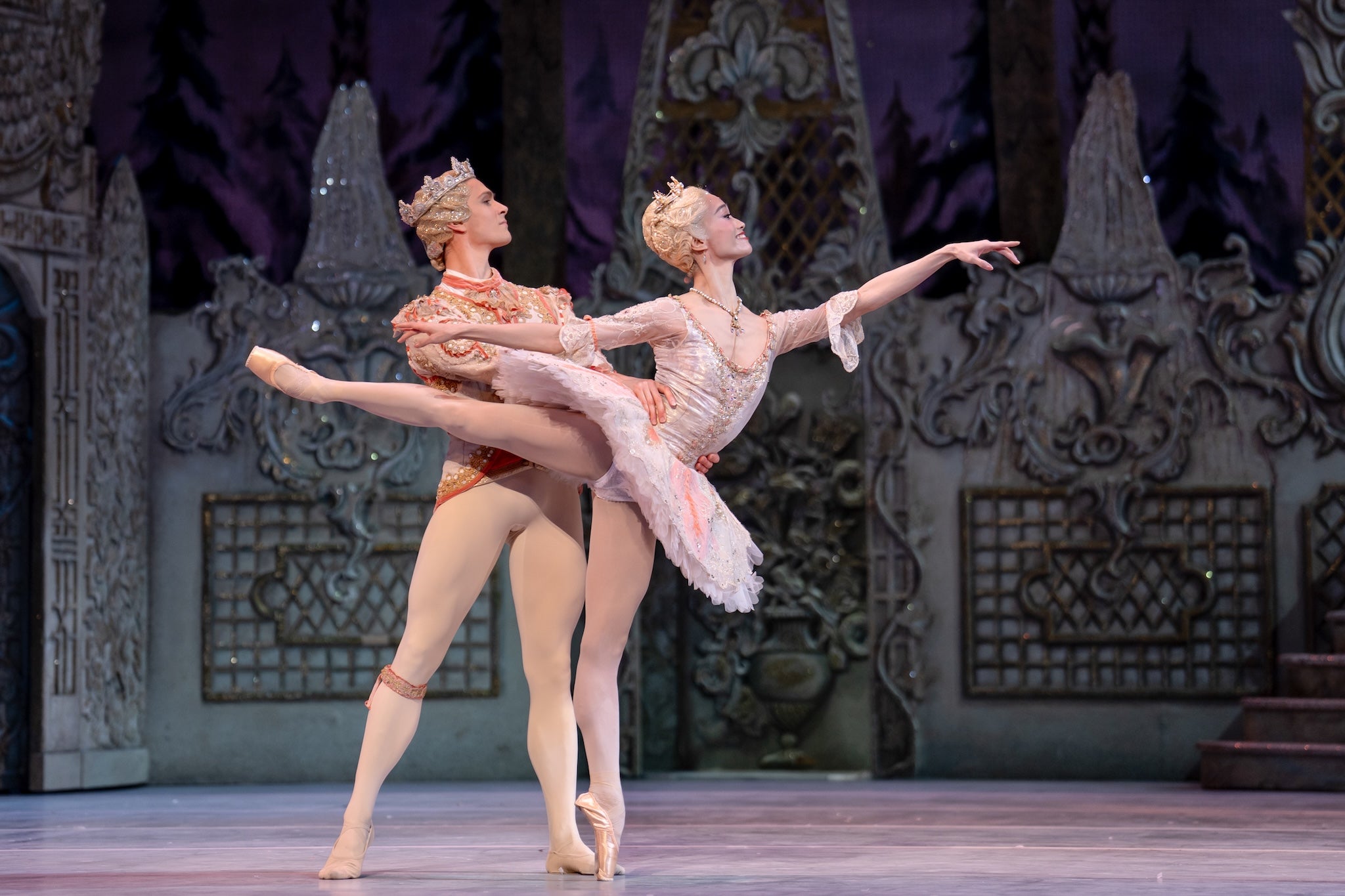 <p>On pointe: William Bracewell as Prince and Fumi Kaneko as Sugar Plum Fairy in ‘The Nutcracker’</p>