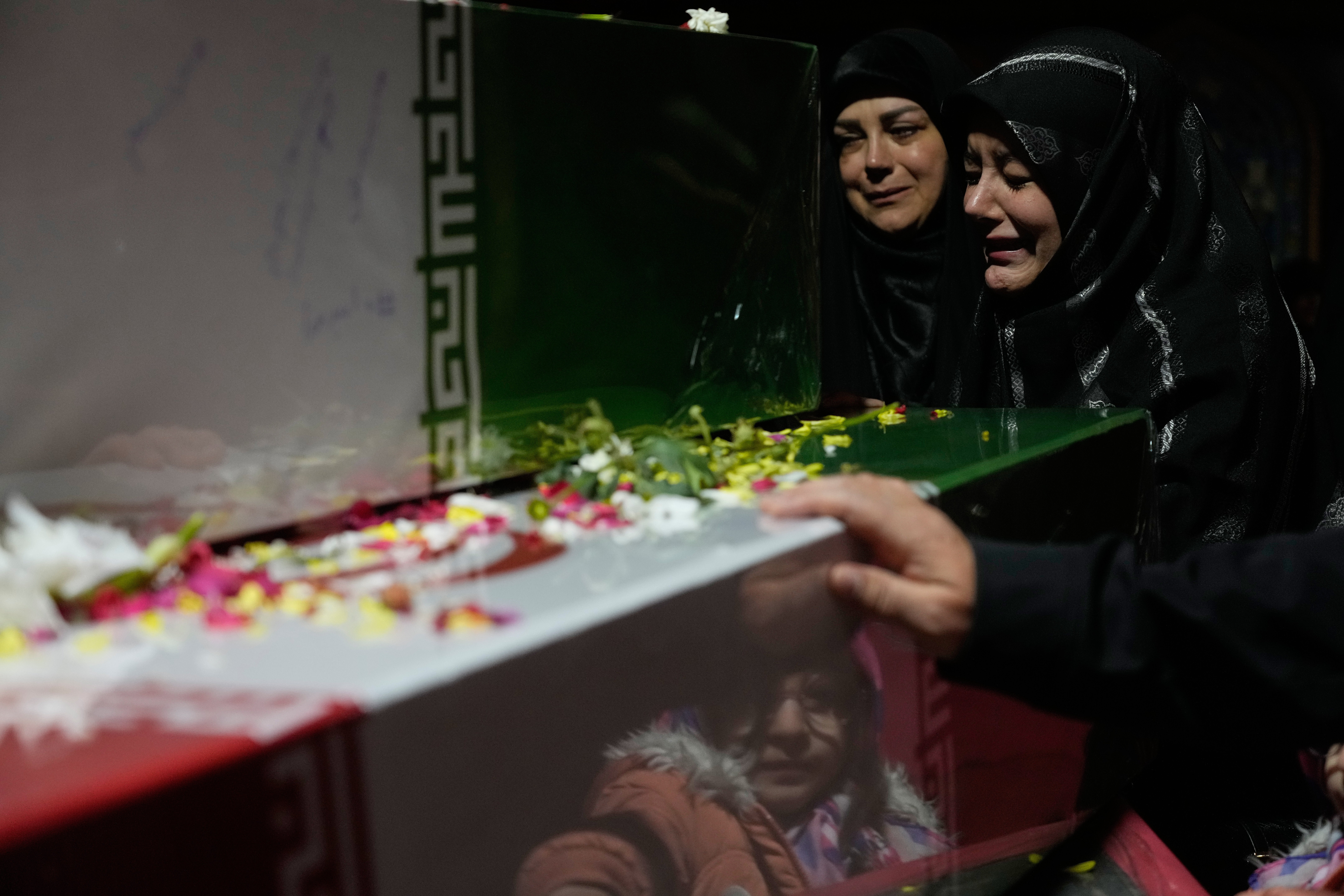 APTOPIX Iran Iraq Unknown Soldiers