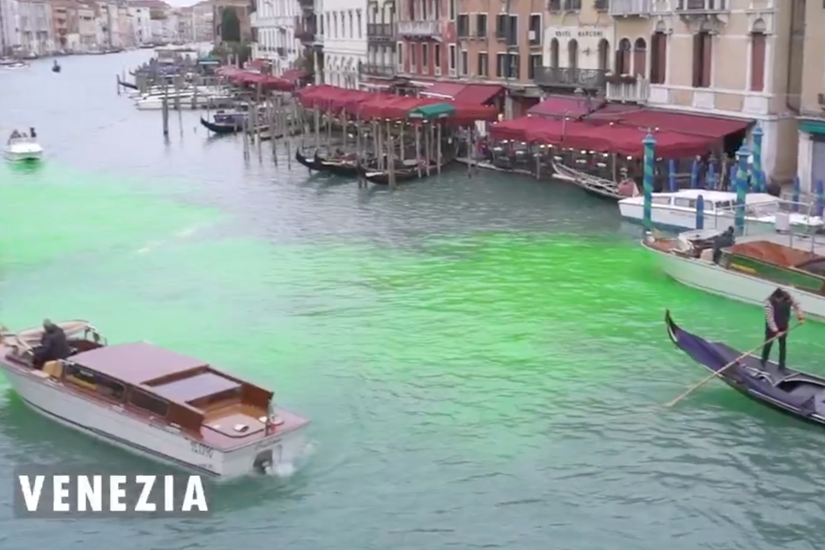 Greta Thunberg banned from Venice after dyeing Grand Canal green