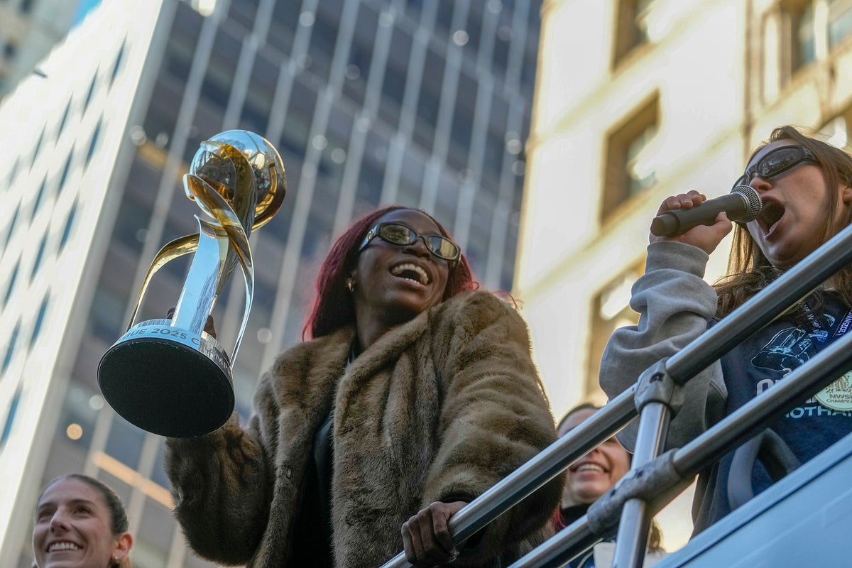 New York City honors Gotham FC's championship win with procession and key to the city