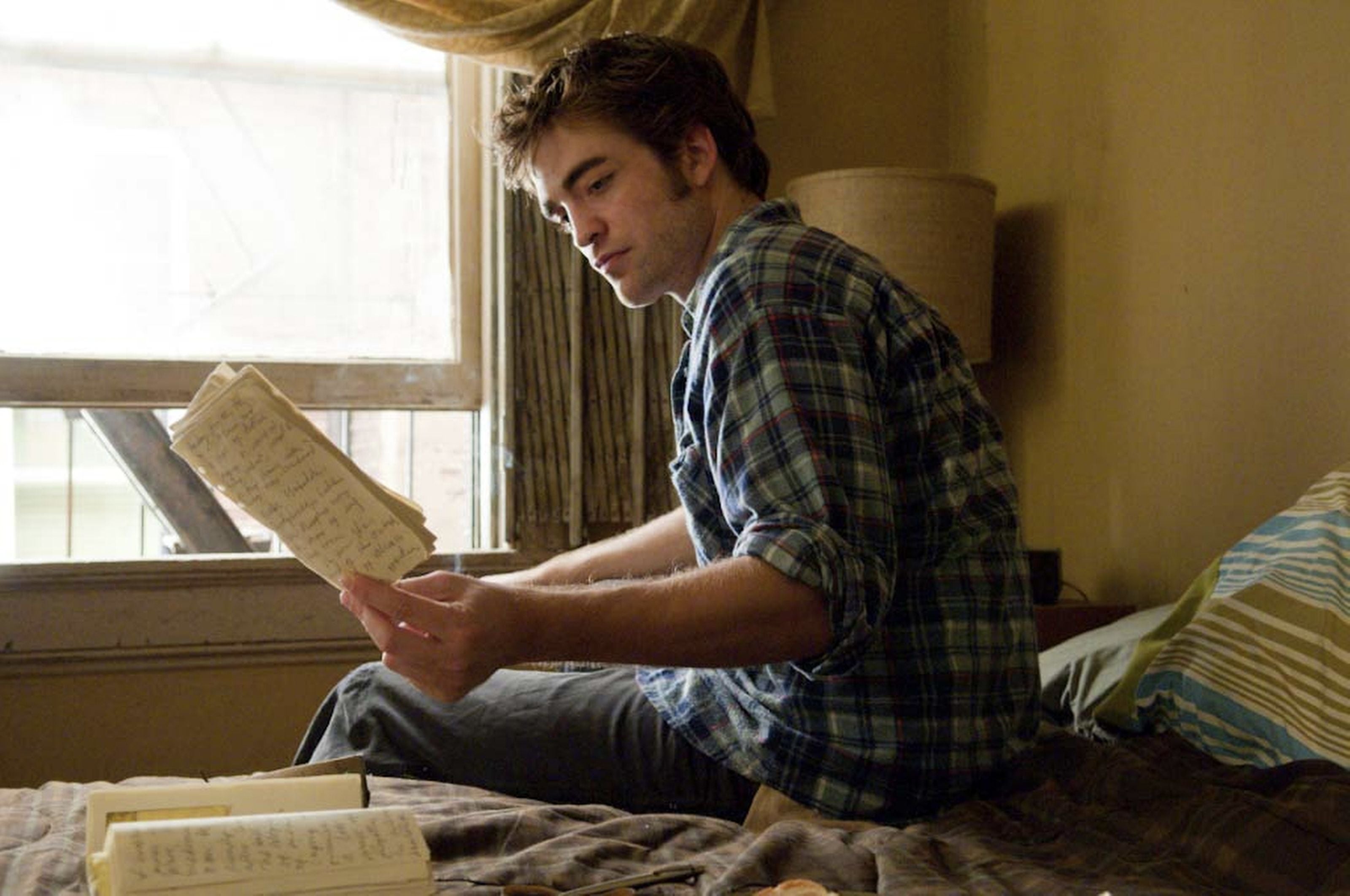 Bookworm: Robert Pattinson in ‘Remember Me’
