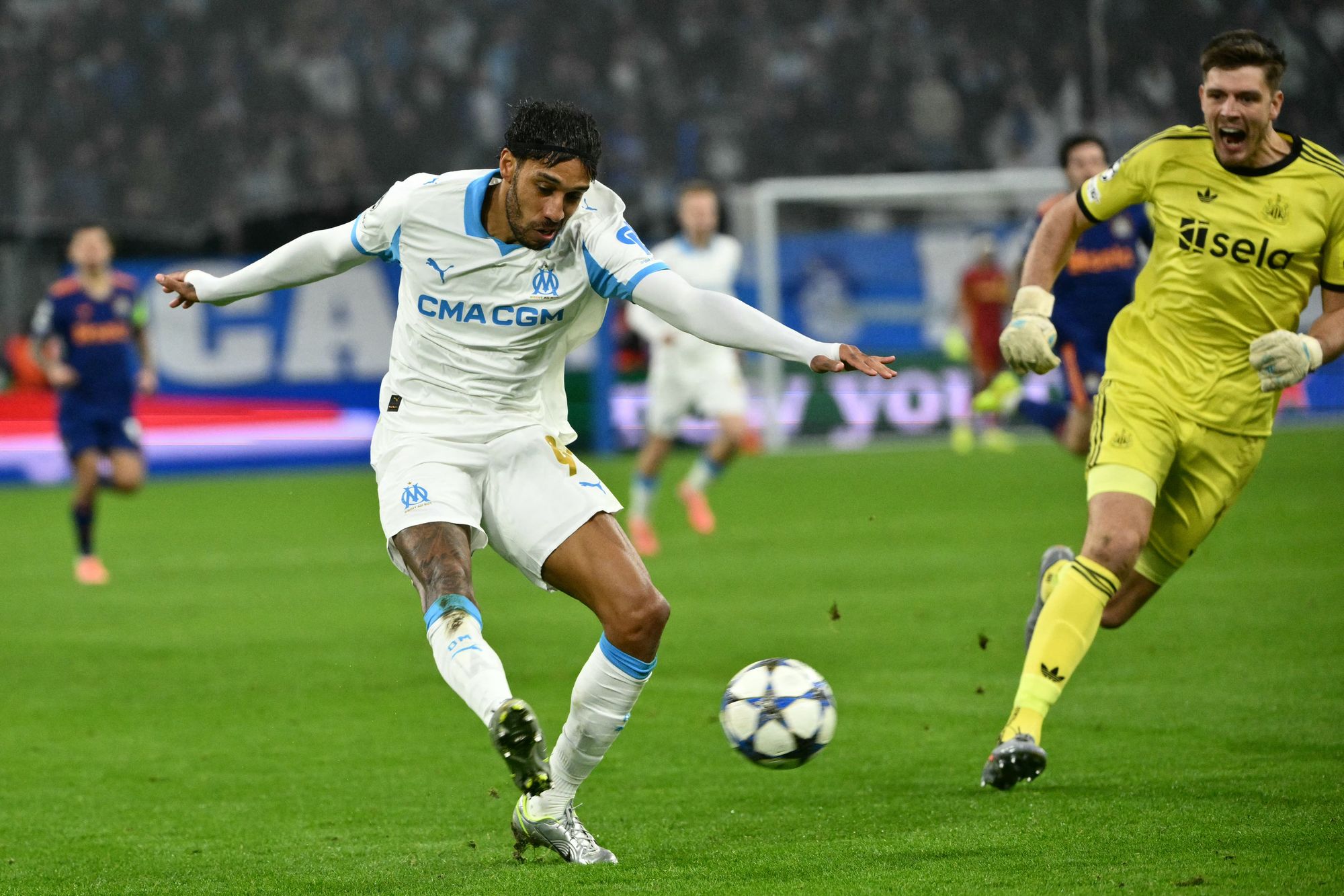 Aubameyang capitalised on an error by goalkeeper Pope to get Marseille back into the game