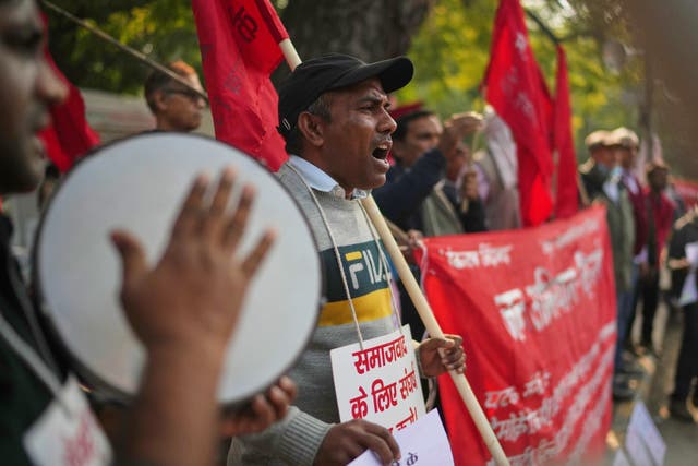 INDIA-PROTESTA LABORAL