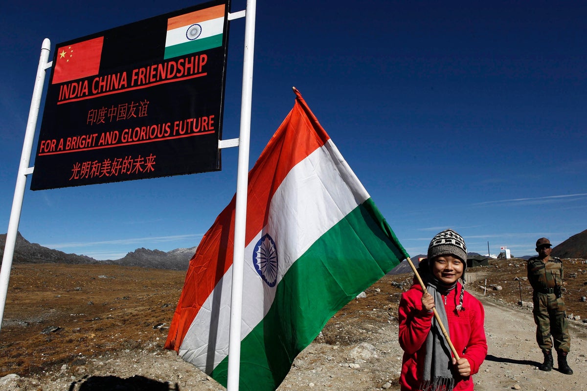 India protests China's 'arbitrary detention' of citizen at Shanghai airport