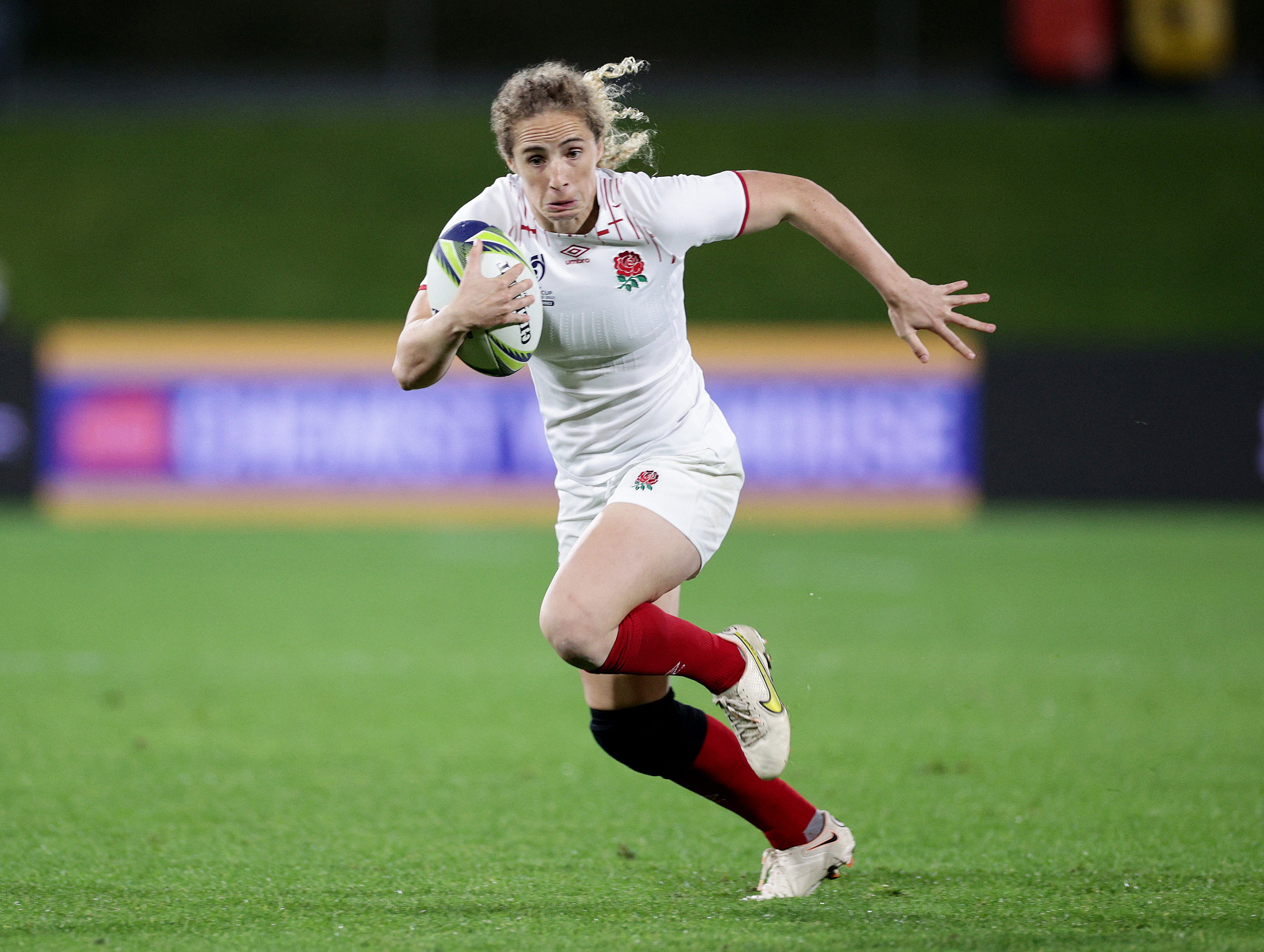 England's Abby Row has announced her retirement from professional rugby