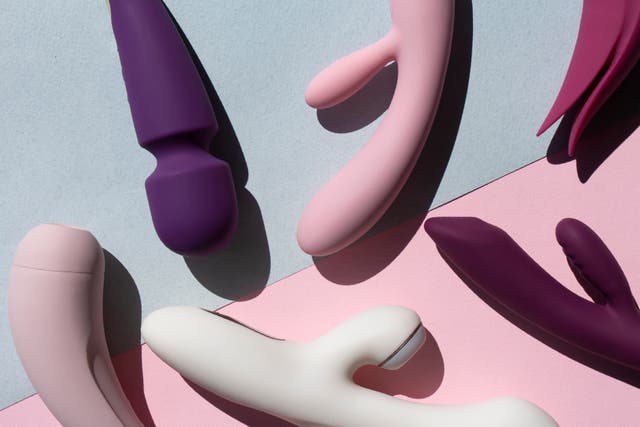 <p>Higher frequency of sex toy use during masturbation was correlated with higher frequency of orgasm</p>