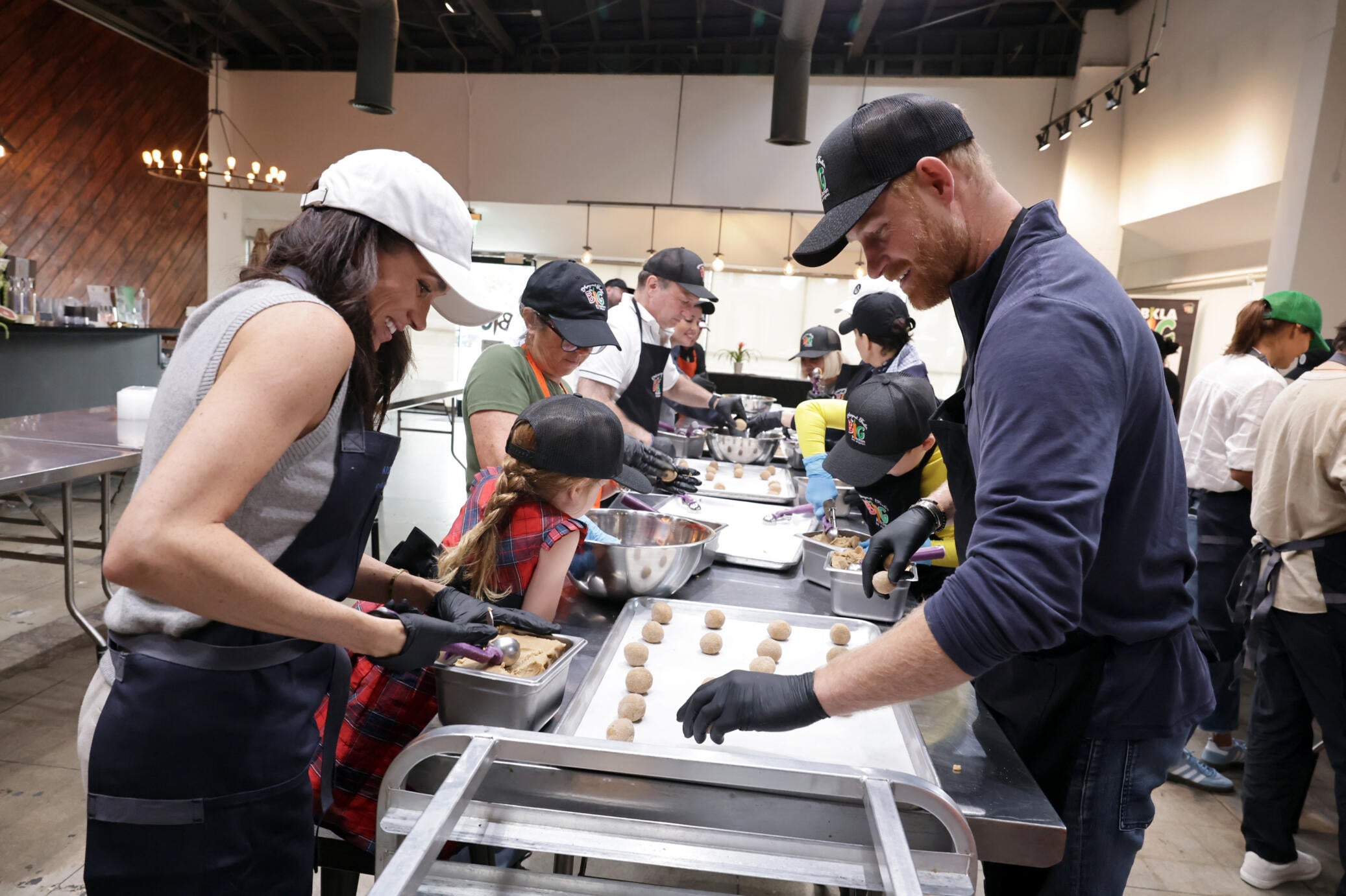 <p>Harry and Meghan prepared meals at a Los Angeles food kitchen</p>