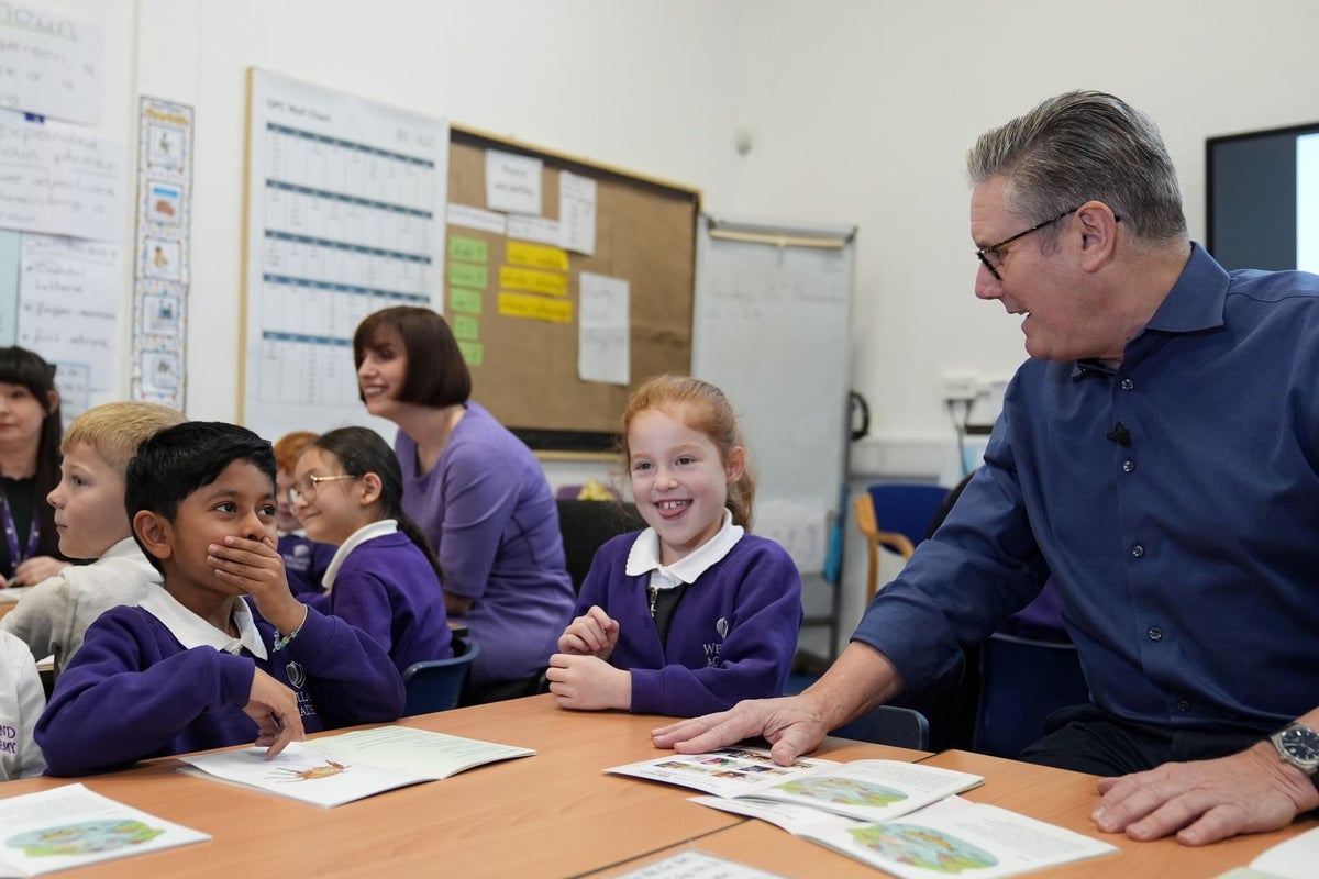 Starmer apologises after encouraging pupils to take part in viral trend: &lsquo;I didn&rsquo;t start it, Miss&rsquo;
