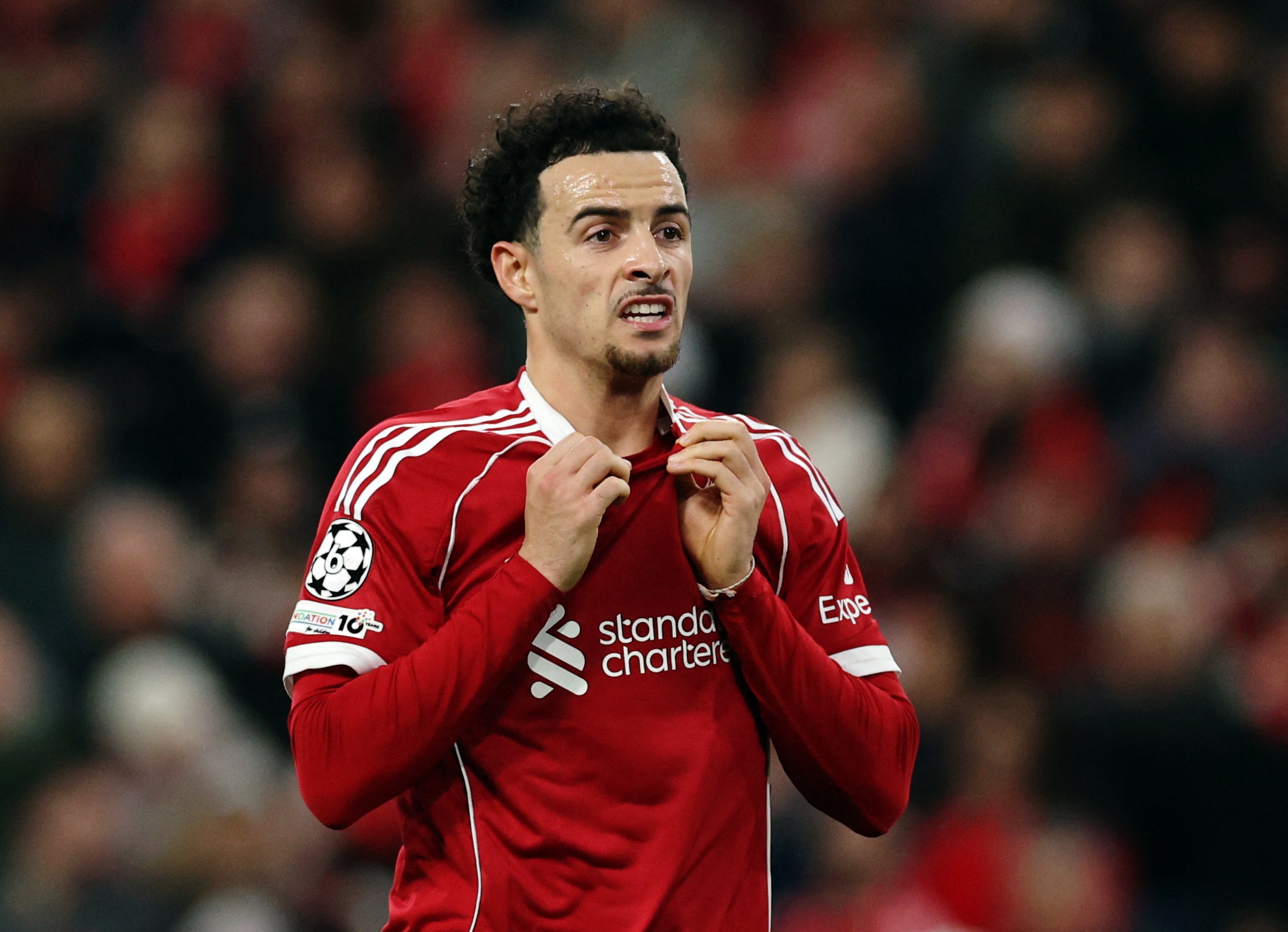 Curtis Jones reconheceu que as coisas devem mudar no Liverpool