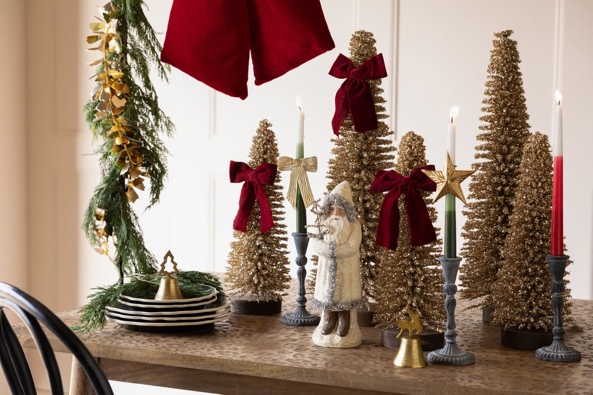 10 ways to delight with shimmery decos and festive touches