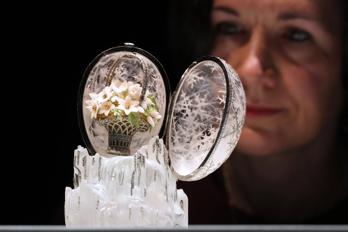Rare Faberge egg covered in diamonds shatters world record fee Rare Faberge egg covered in diamonds shatters world record fee