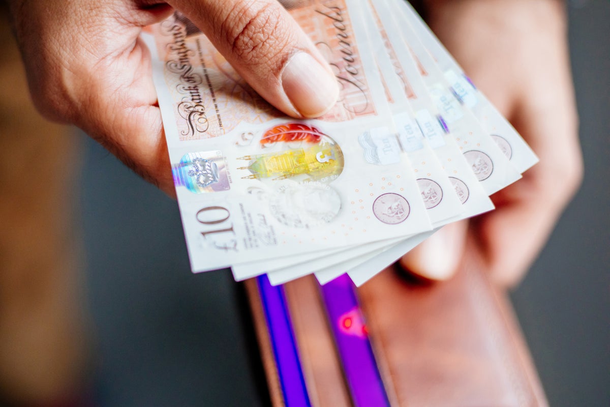 New study finds one surprising way to improve your finances in 2026