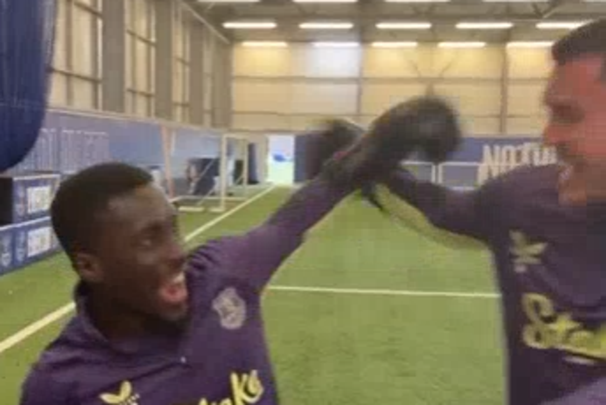 Everton’s Idrissa Gueye and Michael Keane hold training ground boxing match after mid-game scuffle
