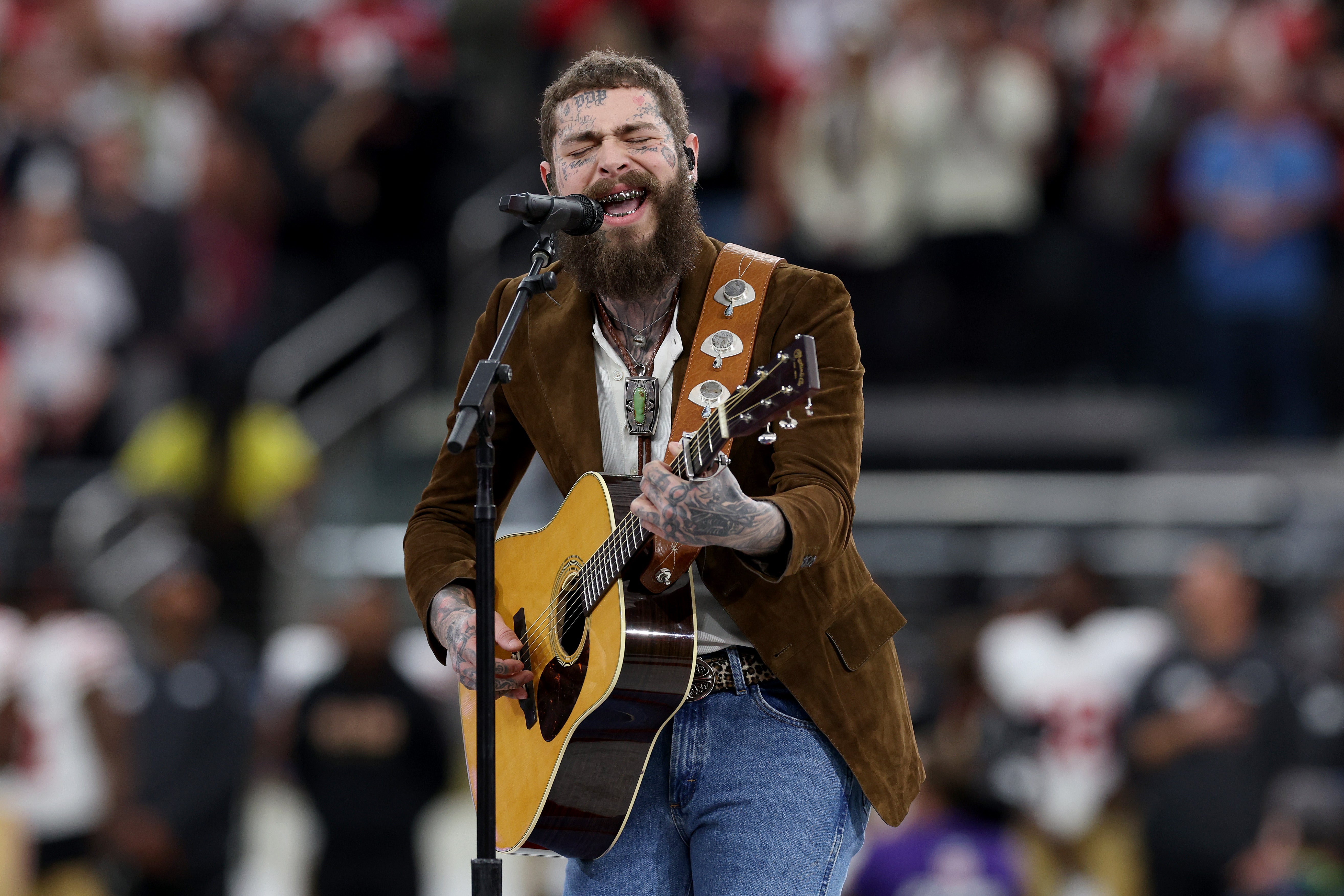 ‘We love you 94,’ Post Malone told the Dallas Cowboys crowd