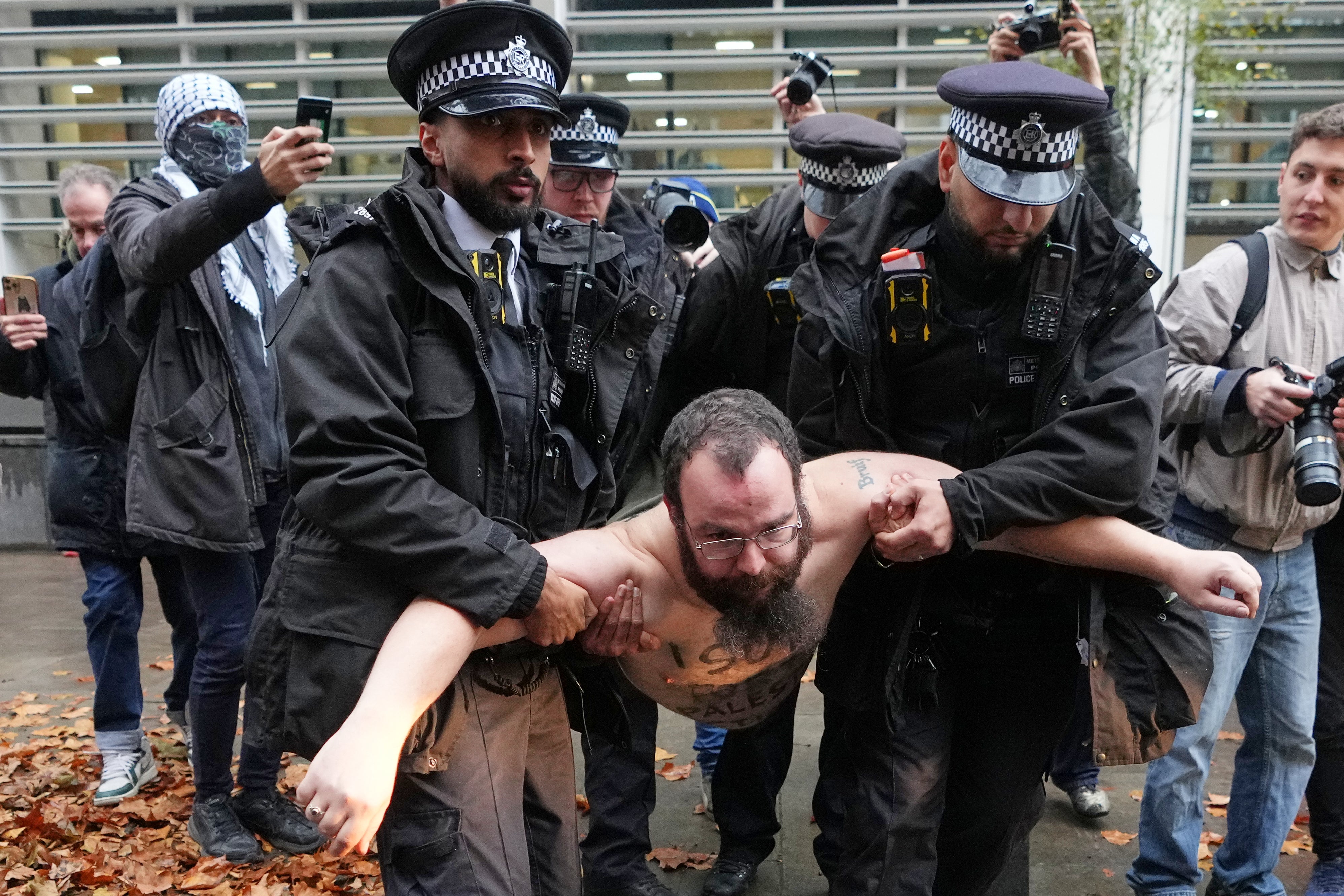 Defend Our Juries diz que mais de 600 foram presos nos últimos 12 dias