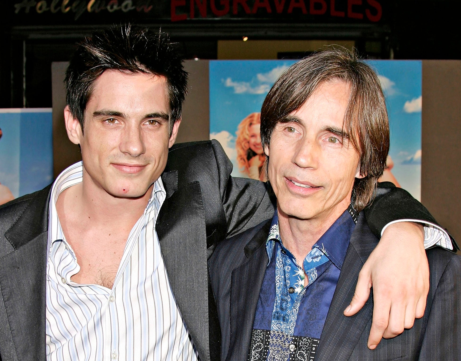 Ethan Browne (left) with his father Jackson Browne in 2004