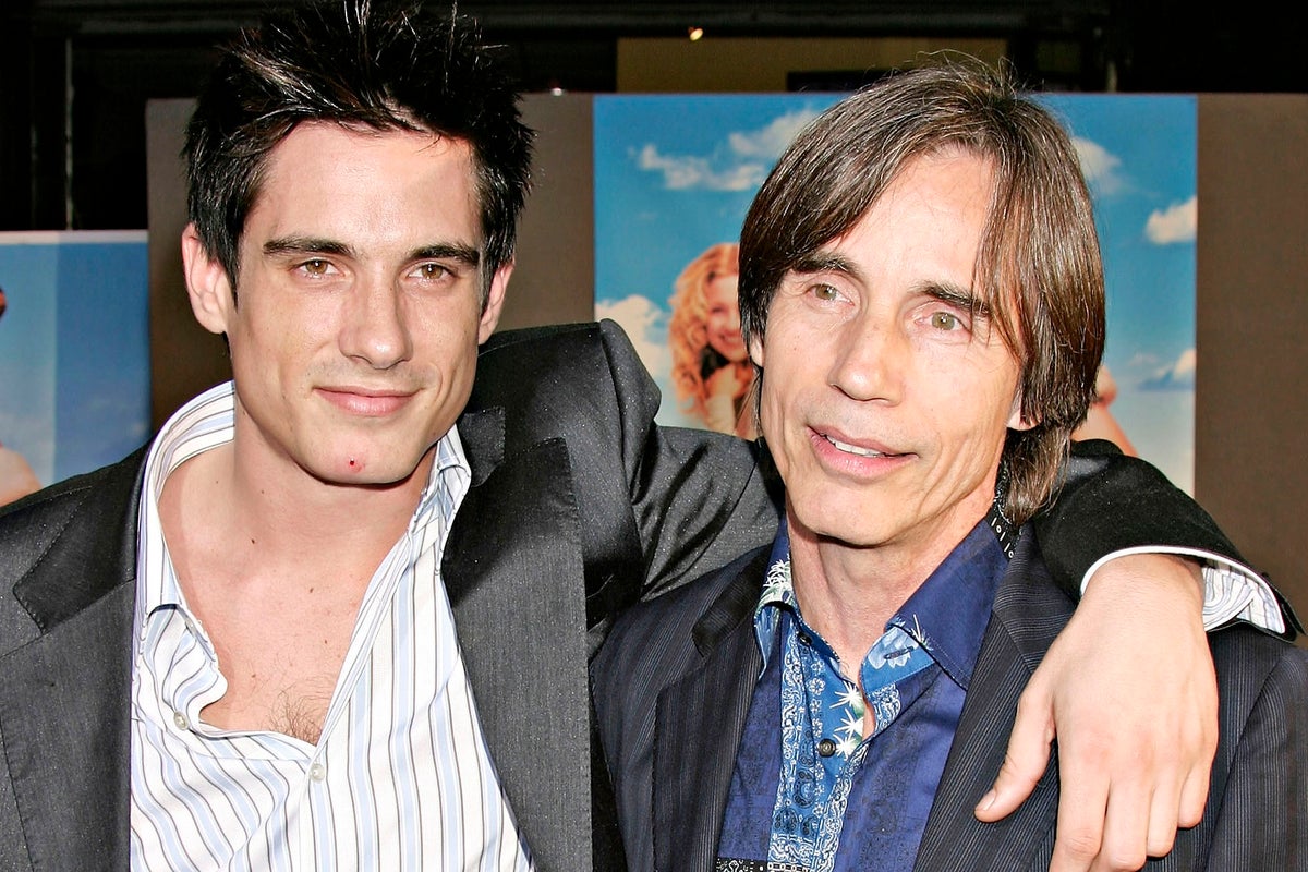Ethan Browne, son of musician Jackson Browne, dies aged 52 Ethan Browne, son of musician Jackson Browne, dies aged 52