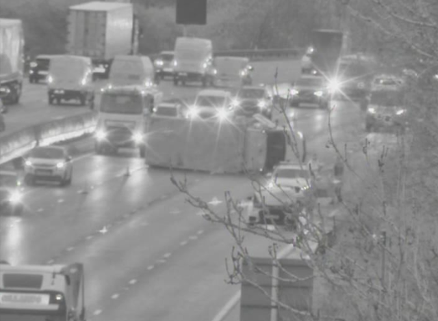 <p>An overturned van on the M5 has caused traffic chaos for commuters </p>