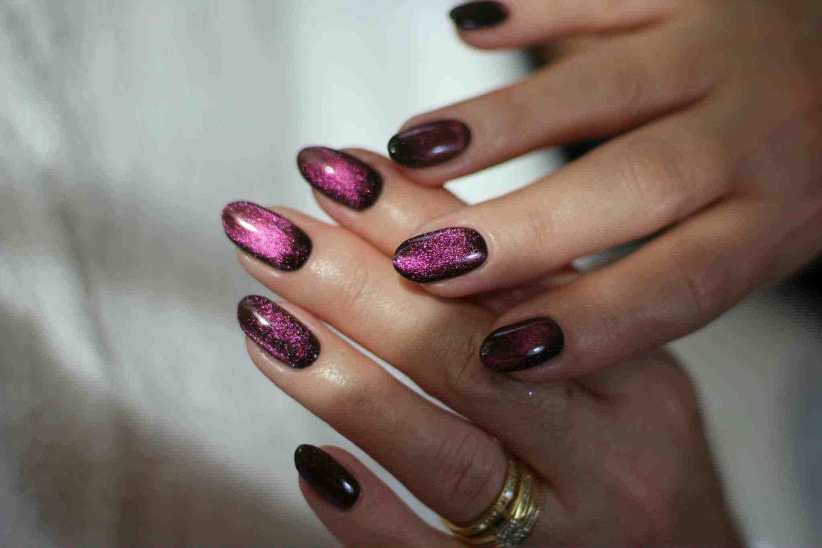 5 subtle and eye-catching options for your festive manicure 5 subtle and eye-catching options for your festive manicure