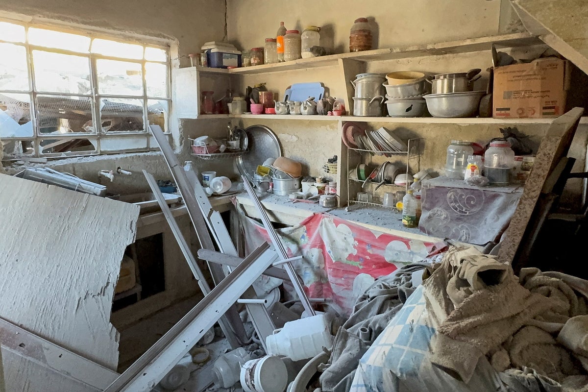 Israeli raid kills at least 10 in southern Syria village